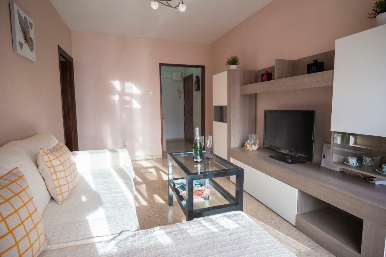 Apartamento Comodo A 10 Min Del Centro アリカンテ エクステリア 写真