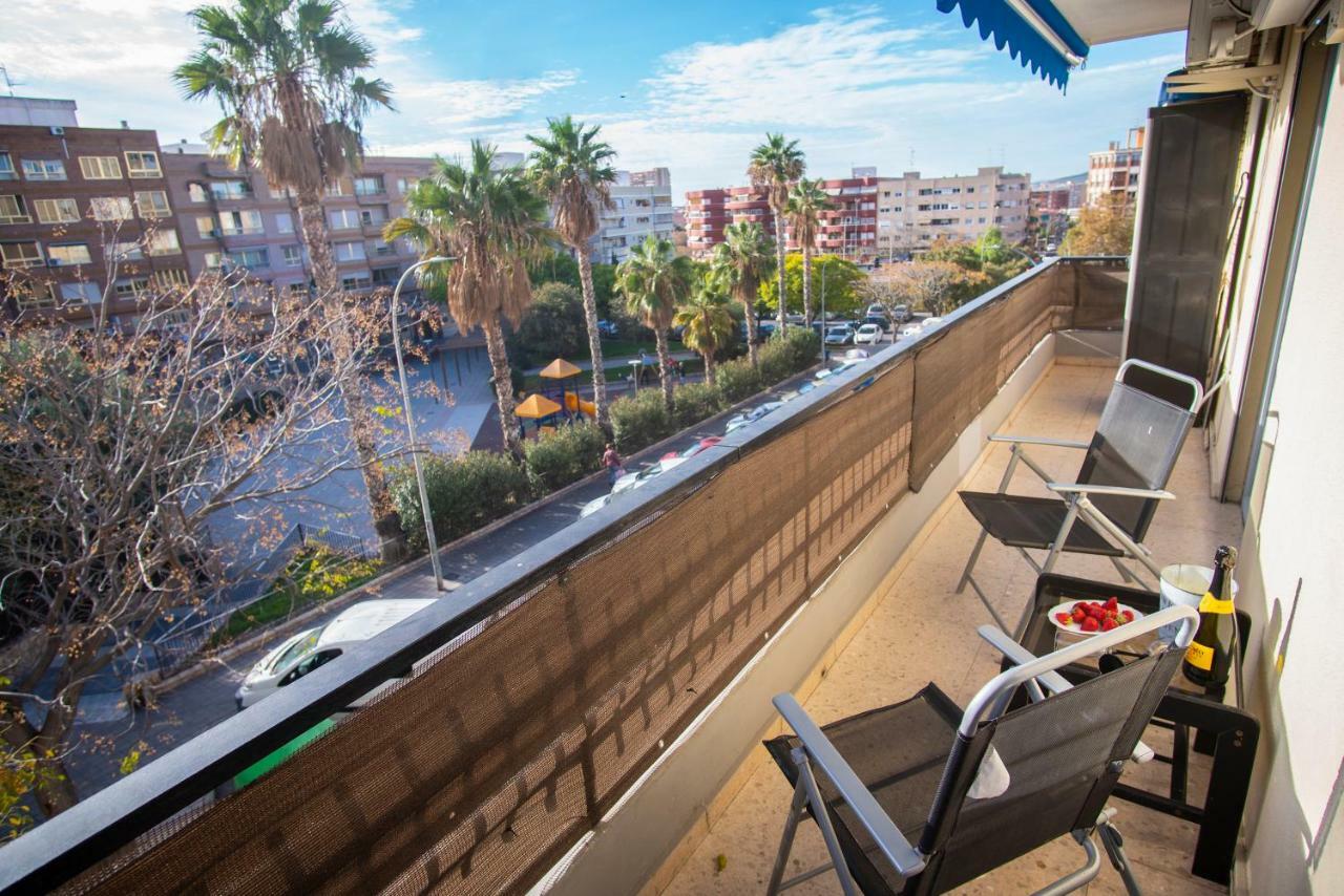 Apartamento Comodo A 10 Min Del Centro アリカンテ エクステリア 写真